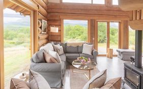 Wild Nurture Eco Luxury Offgrid Log Cabin